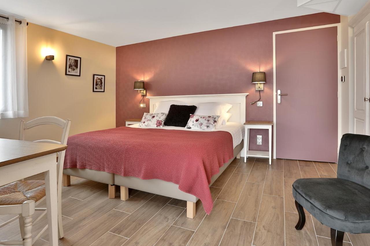 Domaine De La Rhonie Hotel Meyrals Buitenkant foto